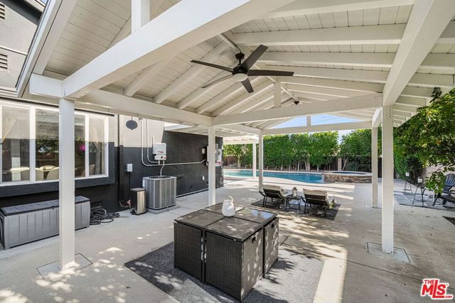 22258 Schoenborn Street, West Hills, CA 91304