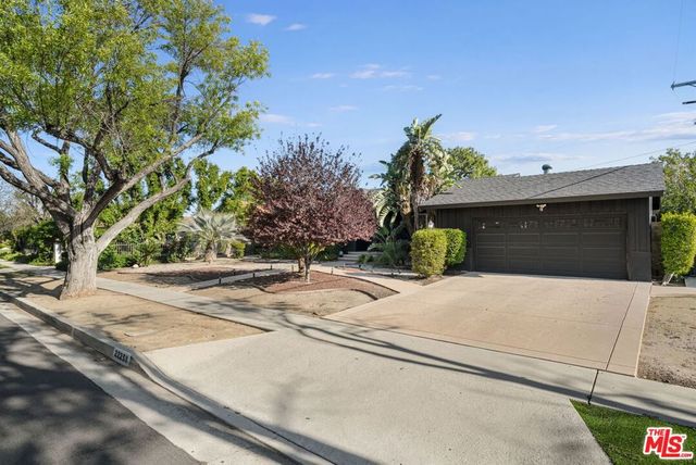 22258 Schoenborn Street, West Hills, CA 91304