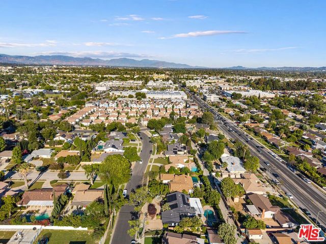 22258 Schoenborn Street, West Hills, CA 91304