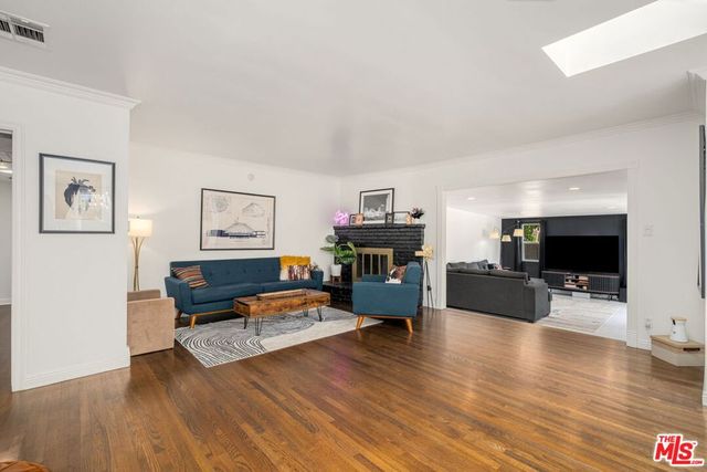 22258 Schoenborn Street, West Hills, CA 91304