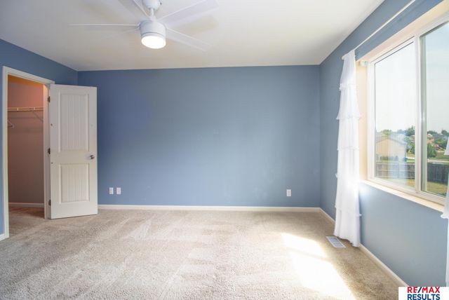 8027 N 147 Street, Bennington, NE 68007
