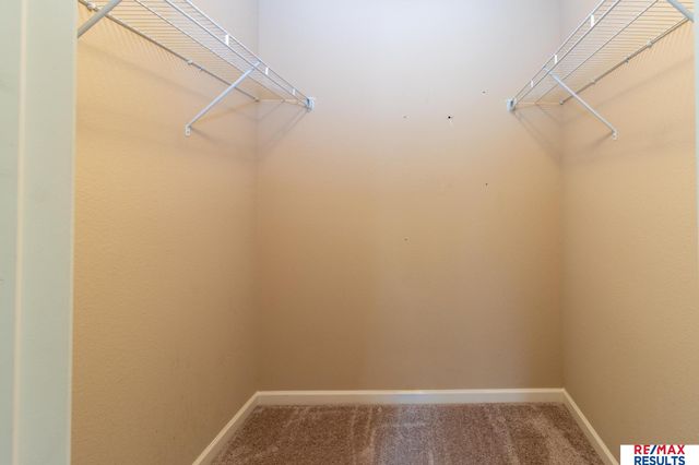 8027 N 147 Street, Bennington, NE 68007