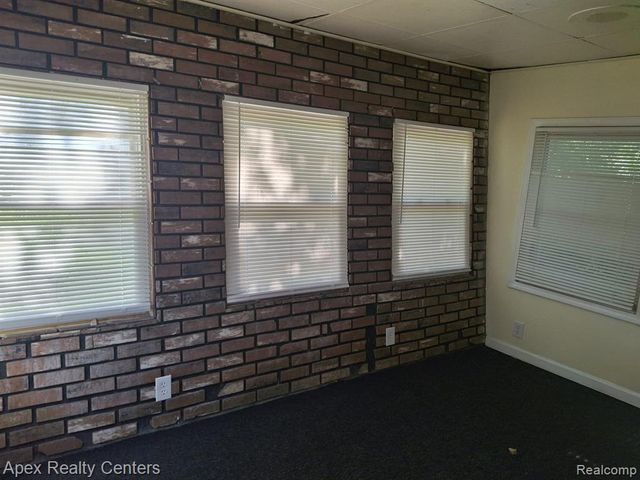 19158 Blackstone Street, Detroit, MI 48219