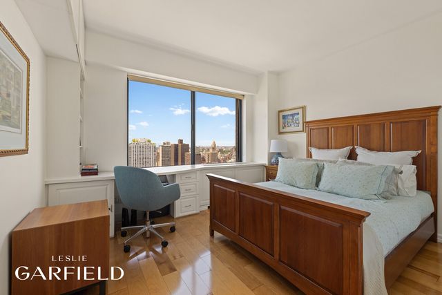 400 E 70th St Apt 3601, New York City, NY 10021