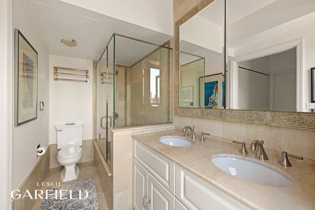 400 E 70th St Apt 3601, New York City, NY 10021