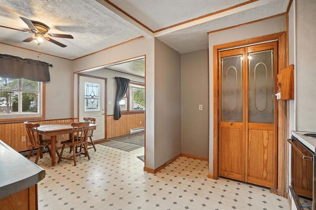 1108 LOCUST, Kadoka, SD 57543