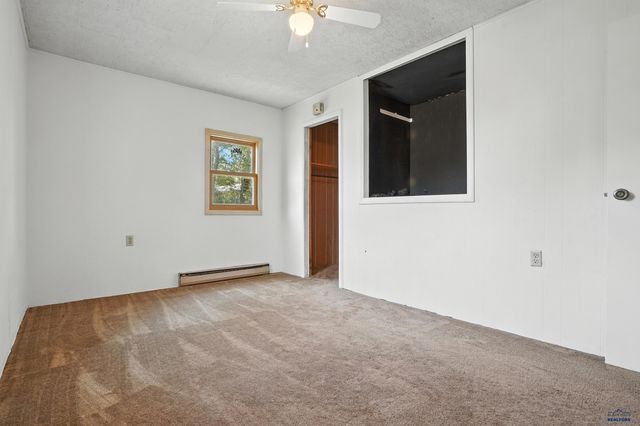 1108 LOCUST, Kadoka, SD 57543