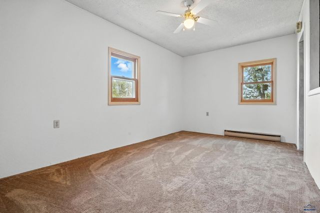 1108 LOCUST, Kadoka, SD 57543