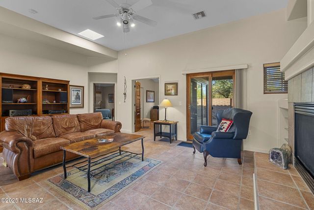 26 Circulo Diego Rivera, Tubac, AZ 85646