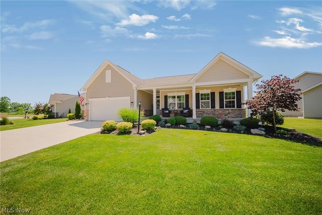 34633 N Legends Way, Grafton, OH 44044
