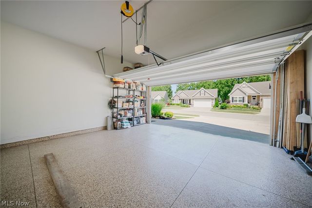 34633 N Legends Way, Grafton, OH 44044