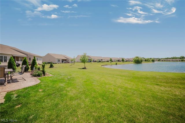 34633 N Legends Way, Grafton, OH 44044