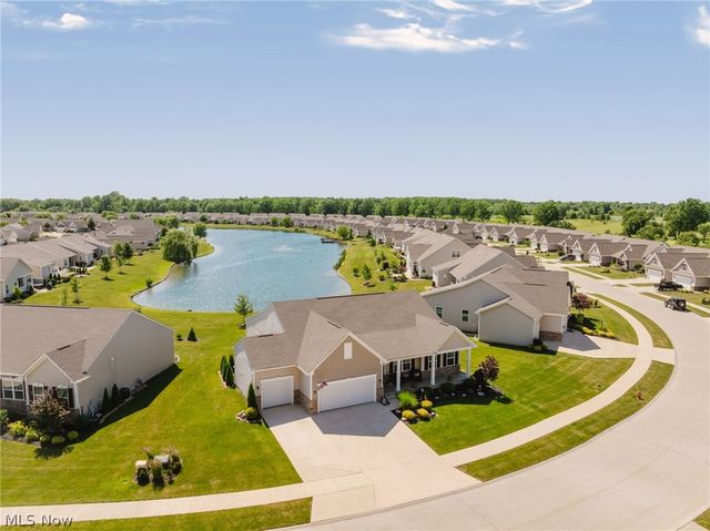 34633 N Legends Way, Grafton, OH 44044
