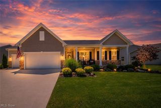 34633 N Legends Way, Grafton, OH 44044