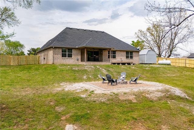 10078 Fair Lane, Springdale, AR 72762