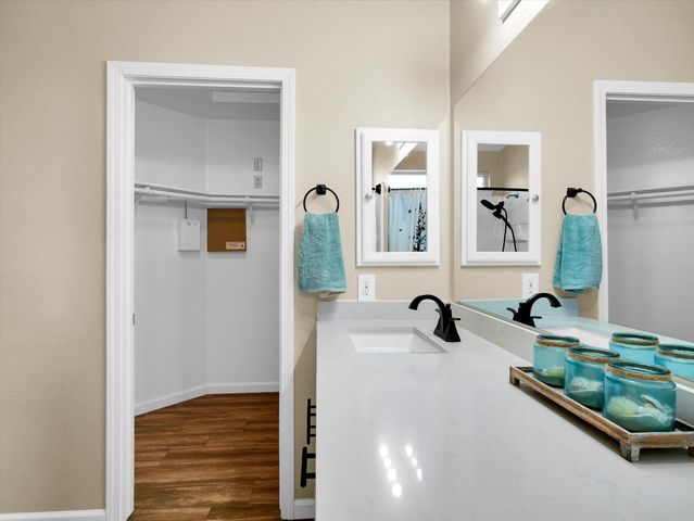 5101 Vigna Way, Salida, CA 95368