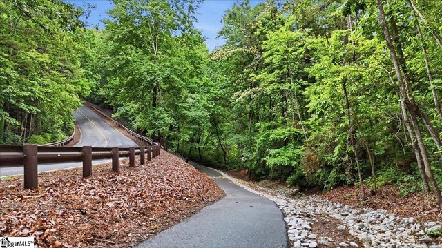 4 Boatswain Way, Salem, SC 29676