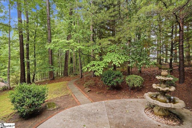 4 Boatswain Way, Salem, SC 29676