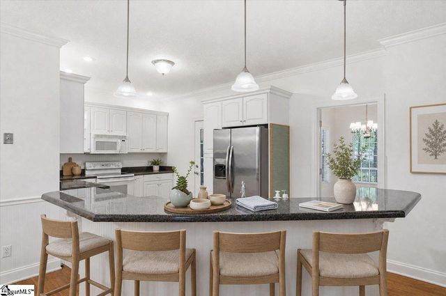 4 Boatswain Way, Salem, SC 29676