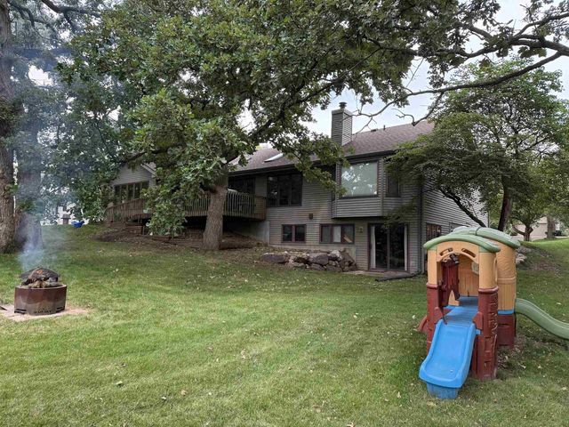 308 Fox Circle, Cottage Grove, WI 53527
