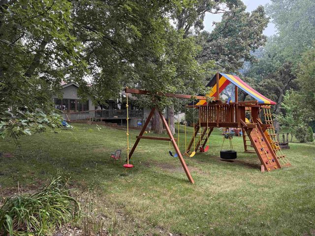 308 Fox Circle, Cottage Grove, WI 53527