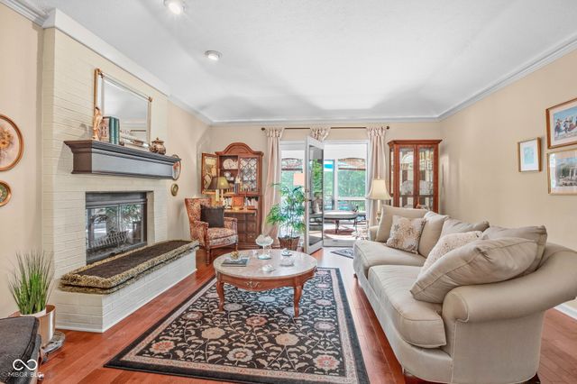 9158 West Point Place, Indianapolis, IN 46268