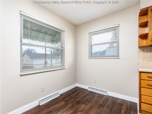 109 18th Street, Dunbar, WV 25064