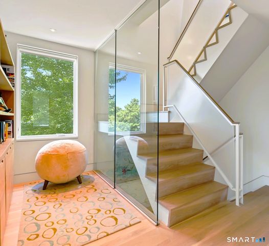 14 Promised Road, Westport, CT 06880