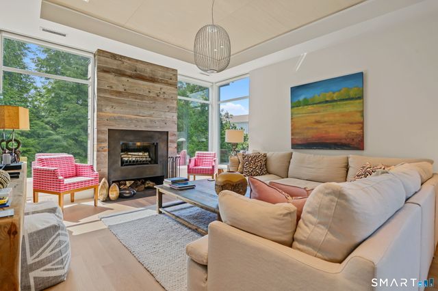 14 Promised Road, Westport, CT 06880
