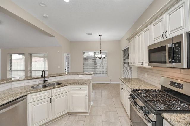 2519 Palace Drive, Stafford, TX 77477