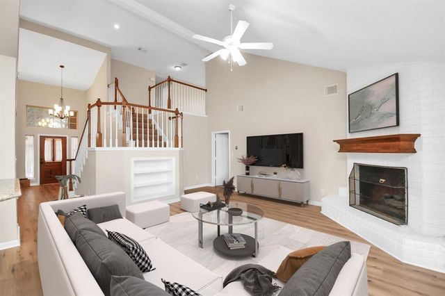 2519 Palace Drive, Stafford, TX 77477