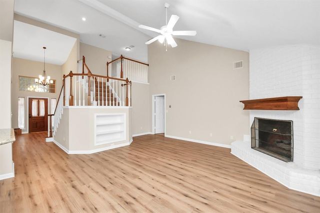 2519 Palace Drive, Stafford, TX 77477