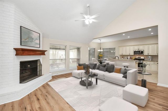 2519 Palace Drive, Stafford, TX 77477