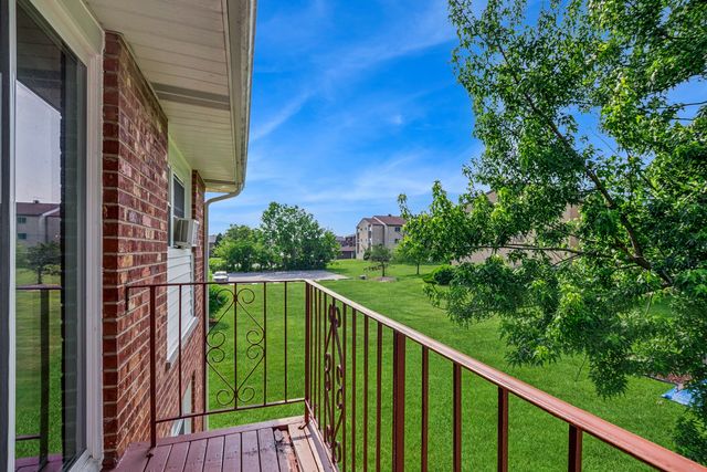 15290 El Cameno Terrace 2W, Orland Park, IL 60462