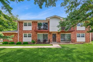 15290 El Cameno Terrace 2W, Orland Park, IL 60462