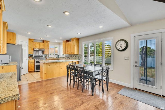 6637 W CANTERBURY WAY, Highland, UT 84003