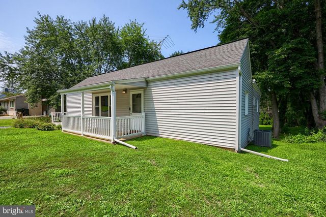 81 BUCH AVE, Lancaster, PA 17601