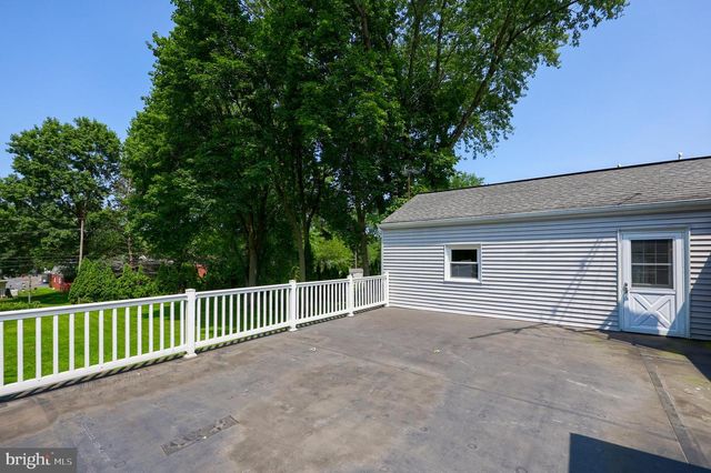 81 BUCH AVE, Lancaster, PA 17601