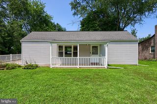 81 BUCH AVE, Lancaster, PA 17601