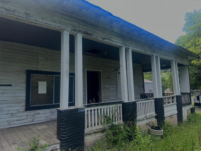 504 Grove Street, Hot Springs, AR 71901