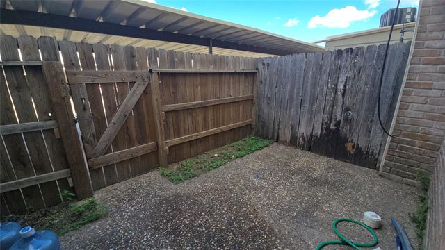 9200 W Bellfort Street 93, Houston, TX 77031