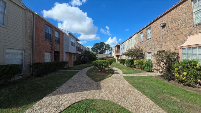 9200 W Bellfort Street 93, Houston, TX 77031