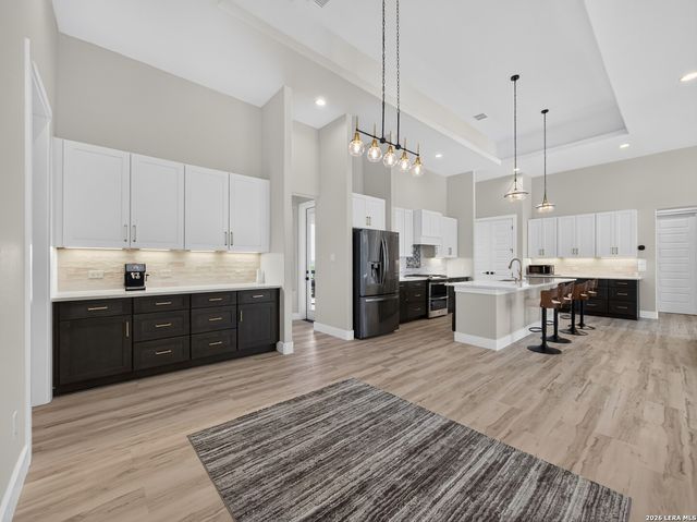 148 Private Rd 1749, Mico, TX 78056