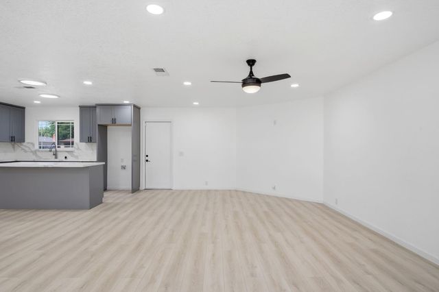 3210 Shamrock Ave, Merced, CA 95340