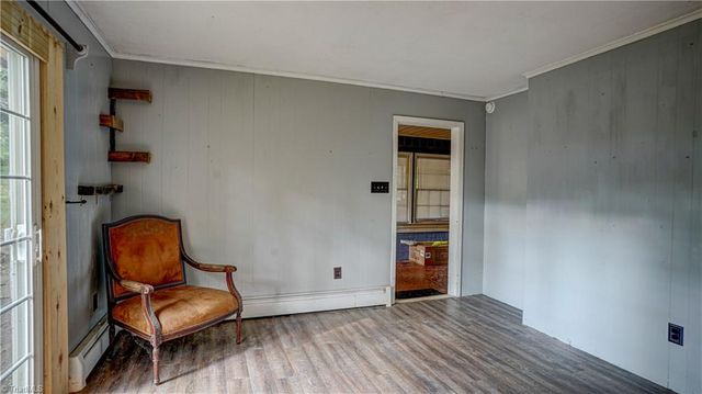 218 Westwood Drive, Kernersville, NC 27284