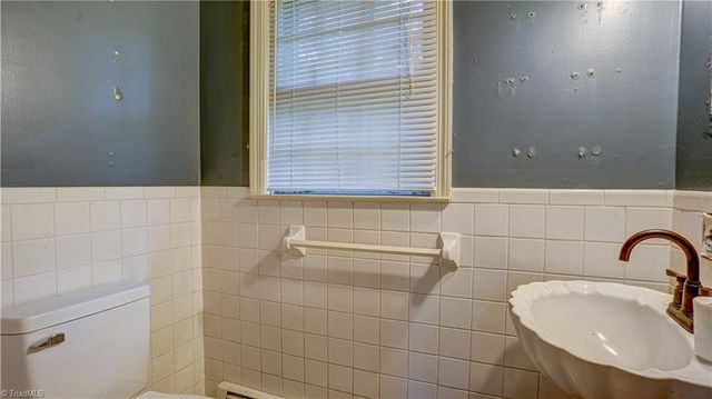 218 Westwood Drive, Kernersville, NC 27284