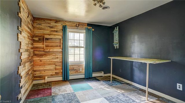 218 Westwood Drive, Kernersville, NC 27284