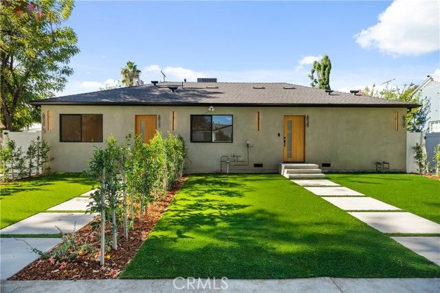 6937 Jellico Avenue, Los Angeles, CA 91406