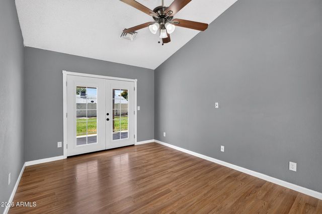 1111 N 64TH Street 10, Mesa, AZ 85205