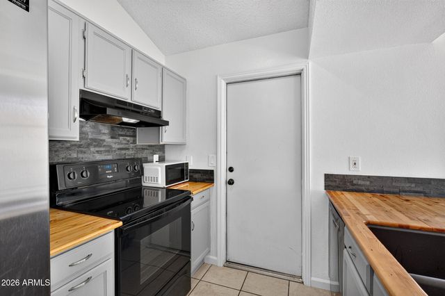 1111 N 64TH Street 10, Mesa, AZ 85205